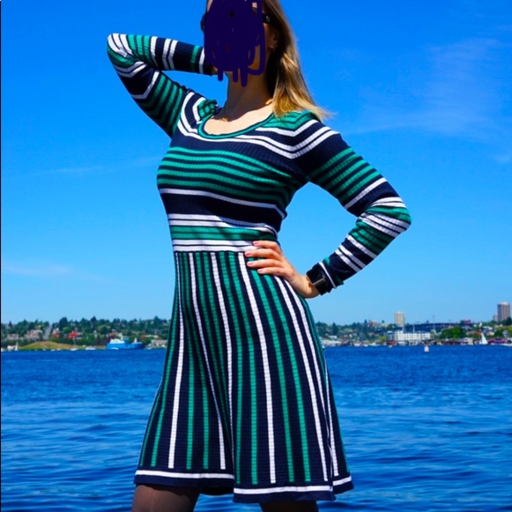 Ava dress